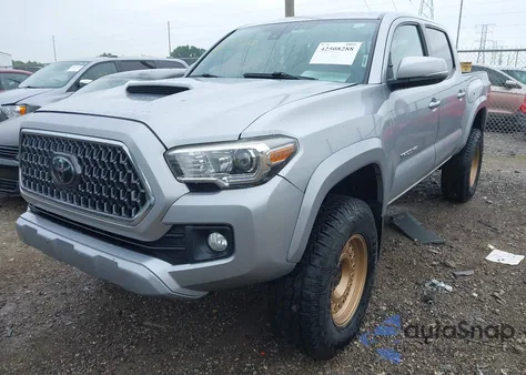 2018 Toyota Tacoma Dbl Cab/Sr/Trdspt/Or/Pro из США, поврежденный, VIN 5TFCZ5AN6JX147488